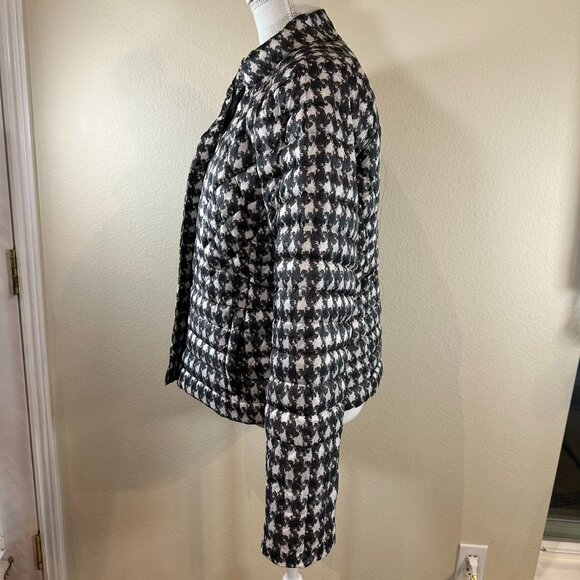 Land's End Black and White Dragon Tooth Down Filled Puffer jacket, size M, 10-12 - Picture 2 of 9